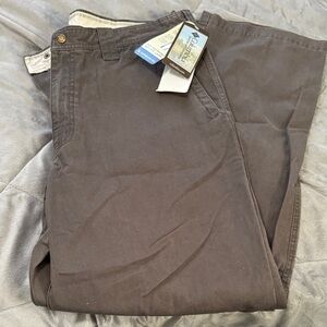 Columbia Men’s Straight Fit Authentic Fit with Side Pocket